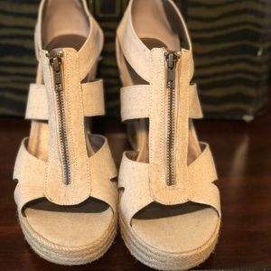 Tan wedge espadrilles